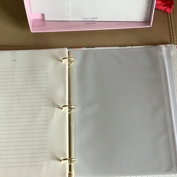 KS Bridal Planner & Pen set. It started out with a kiss. - Picture 7 of 13